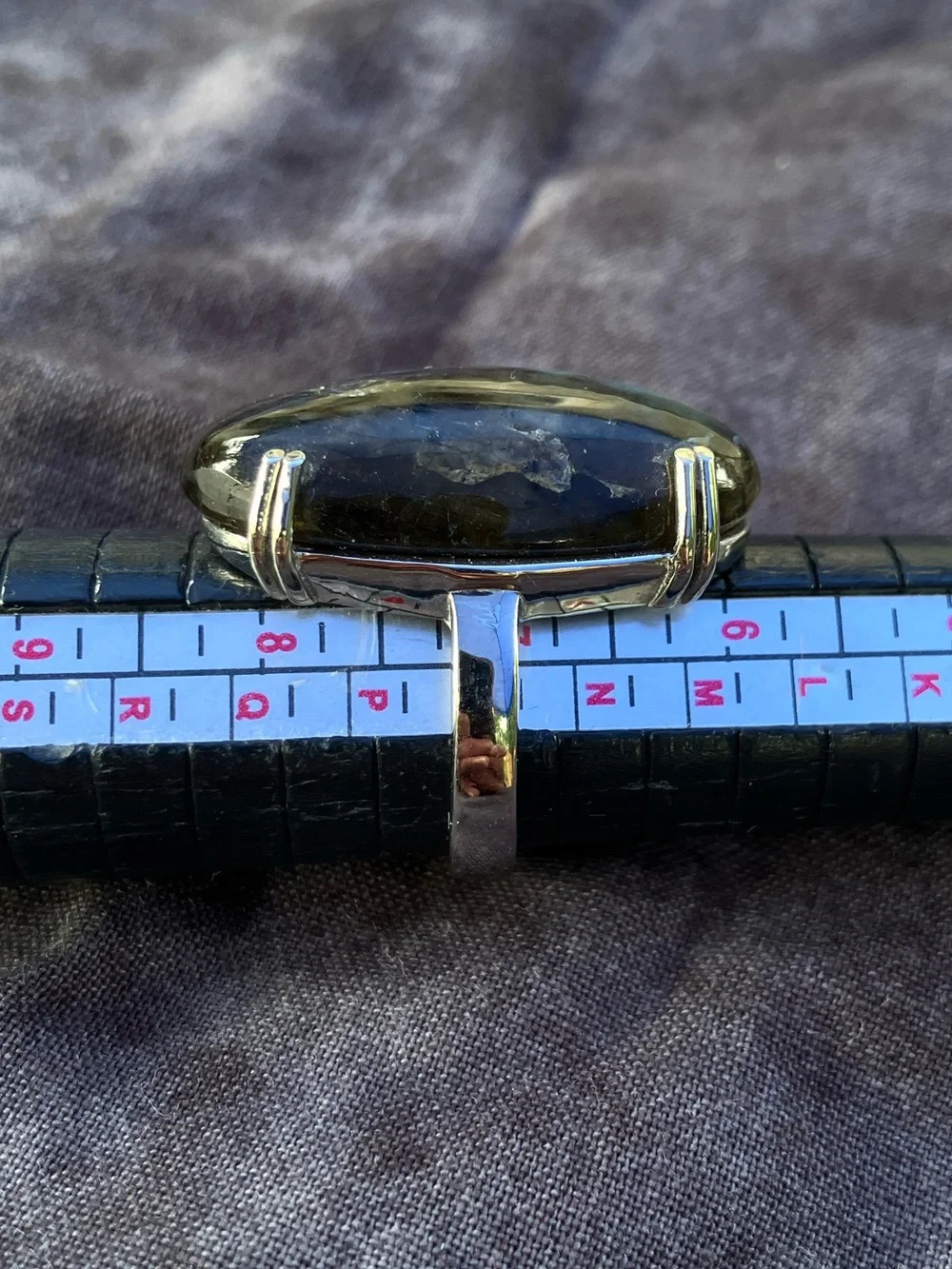 Labradorite Oval Ring in Stainless Steel